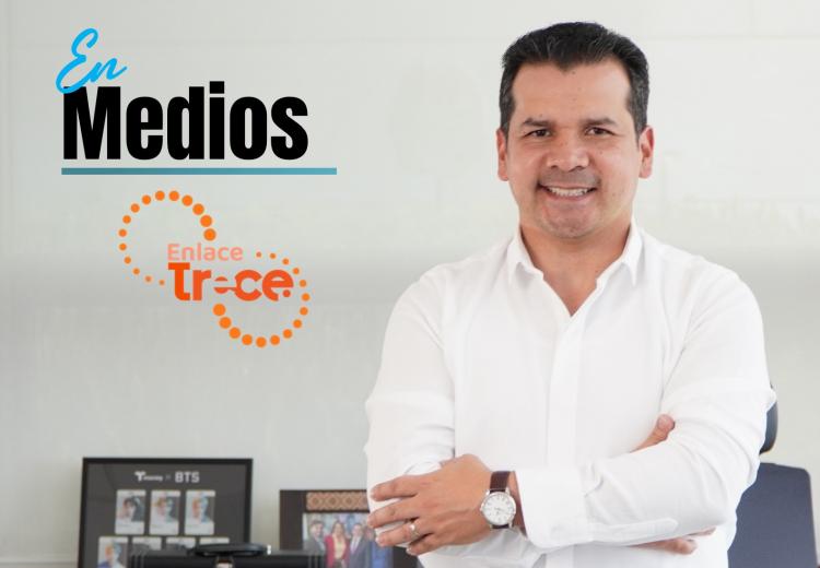 En medios
